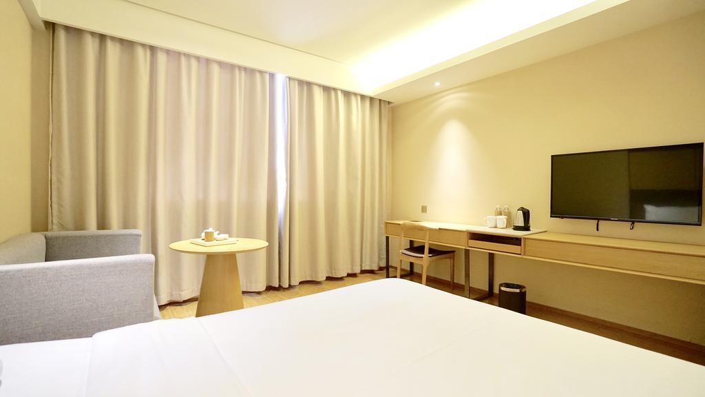 Ji Hotel Shanghai Oriental Pearl Tower Eksteriør billede