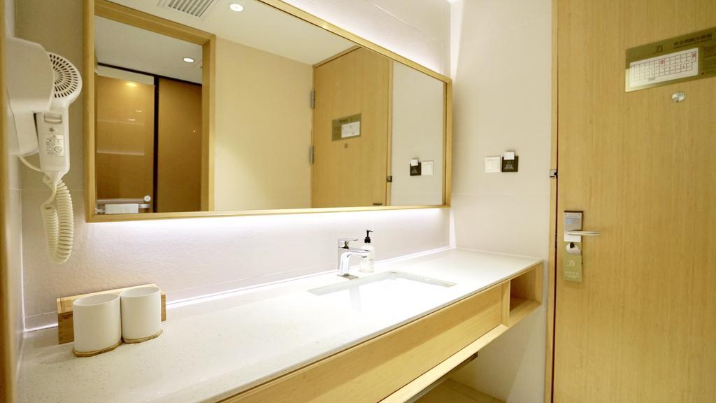 Ji Hotel Shanghai Oriental Pearl Tower Eksteriør billede